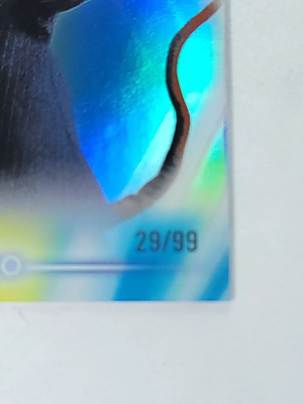 Rizzo Topps 2026 Disney Neon Holo Parallel Refractor Limited 29/99 - Picture 3 of 4